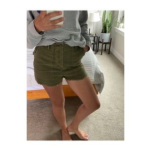 BDG Green army short